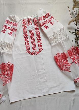 Жіноча вишиванка, бавовна, розмір s, мереживо