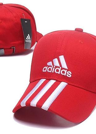 Классическая кепка adidas с логотипом-трилистником