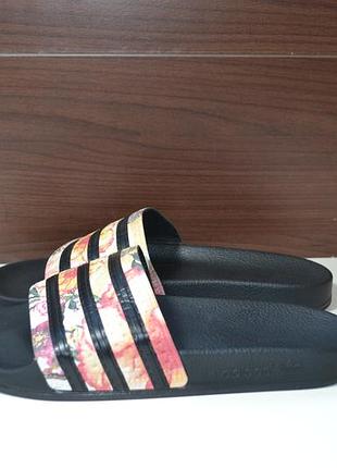 Adidas adilette 40.5р шлепанцы босоножки оригинал