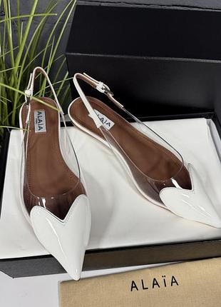 Жіночі білі босоніжки alaïa з фігурним носком, розмір 36