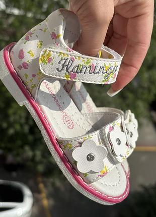Босоніжки flamingo
