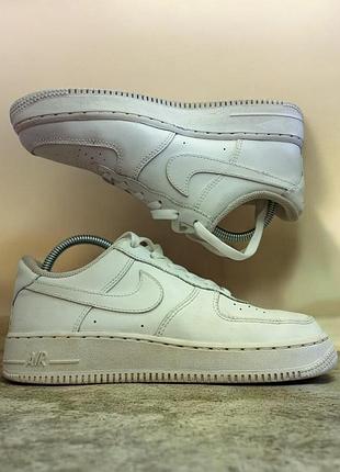 Оригінальні кросівки nike air force 1 le (white) • розмір 38 (24 см)