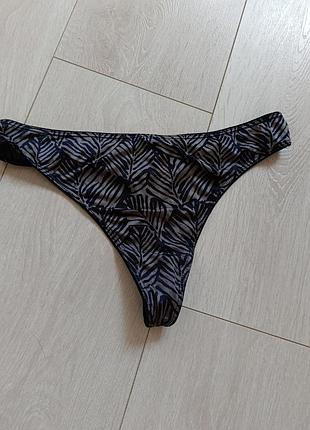 Трусики абстрактні стрінги сірі танга гладкі бікіні victoria's secret m м 10 38 46