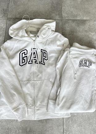 Костюм gap