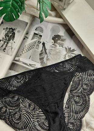 Трусики бразильяни з шовку та мережива intimissimi
