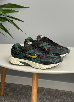Кроссовки мужские nike initiator green