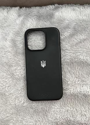 Чохол для iphone 15 pro .
