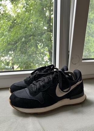 Кросівки nike