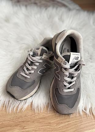 Кросівки жіночі new balance