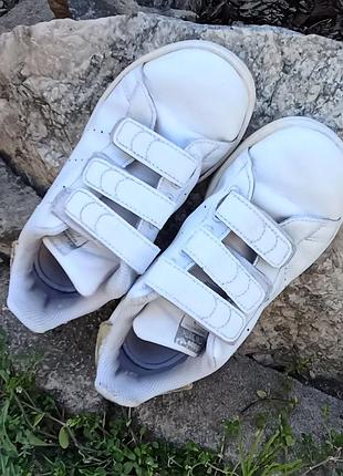 Кроссовки детские adidas оригинал 29р.