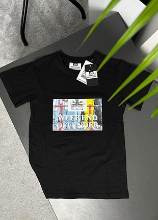 Футболка weekend offender bissel graphic