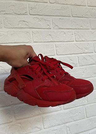 Женские кроссовки nike