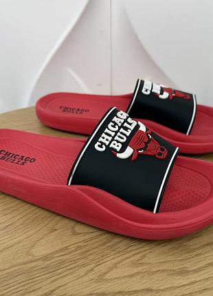 Оригінальні шльопанці chicago bulls