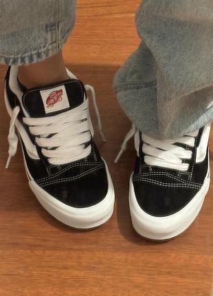 Vans knu skool