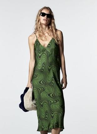 Сатинова атласна сукня міді zara 100% віскоза р. м