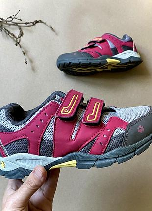 Кросівки дитячі jack wolfskin mtn attack 2 waterproof 33 розмір устілка 21 см texapore трекінгові на липучках
