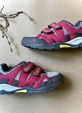 Кросівки дитячі jack wolfskin mtn attack 2 waterproof 33 розмір устілка 21 см texapore трекінгові на липучках