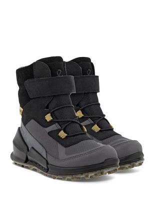 Зимні чобітки ecco biom k2