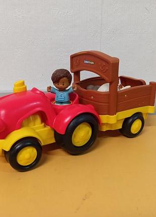 Игровой набор интерактивный трактор с фигурками fisher price little people tow ‘n pull tractor.