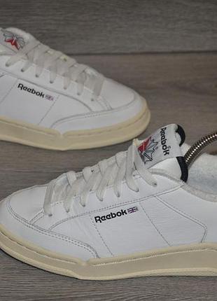 Продам кроссовки кожаные фирма reebok.