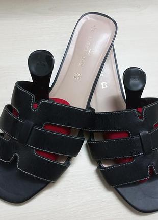 Шлепанцы босоножки кожа жен. 41р.clarks индии