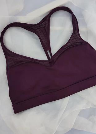 Спортивний топ victoria sport