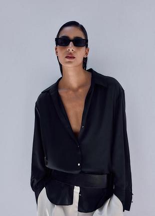 Zara — атласна сорочка