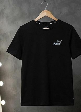 Футболка чорна puma