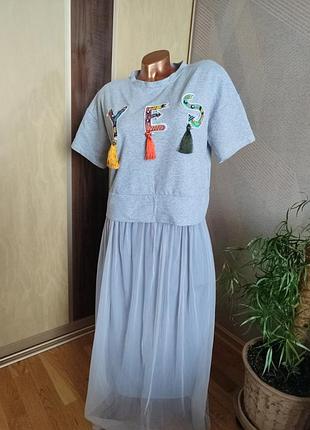 Красивый костюм с фатиновой юбкой