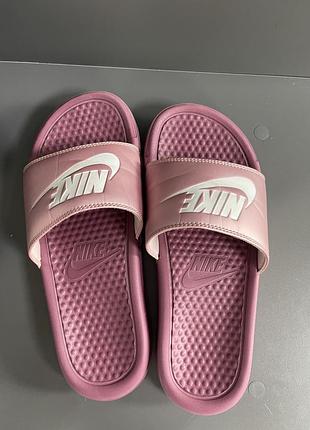 Тапки nike