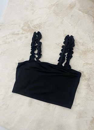 Топ еластичний zara з рюшками чорний xs-s