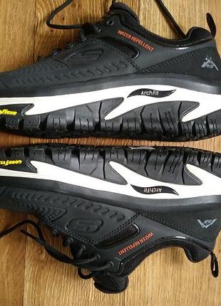 Skechers waterproof 42/27 бу
