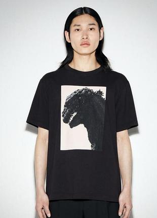 Футболка uniqlo