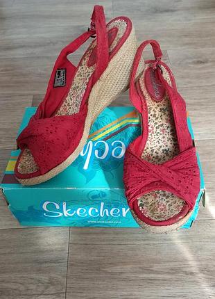 Босоножки skechers the messenger