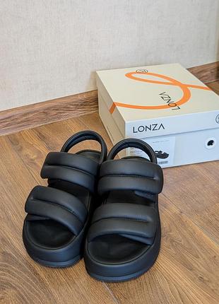 Босоніжки дуті нові lonza ny