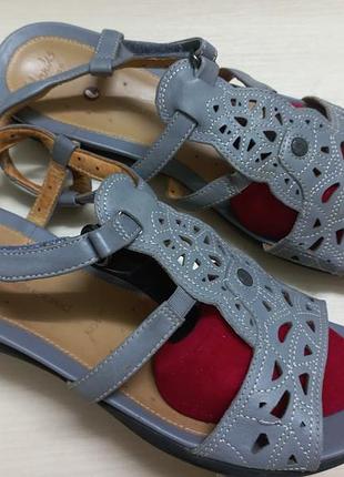 Босоножки сандали кожа жен. 40-41р.clarks индии