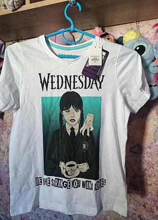 Wednesday футболка