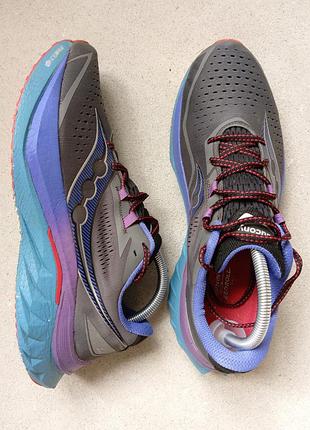 Профессиональные беговые кроссовки saucony endorphin speed 4 р. 45 / 29 см