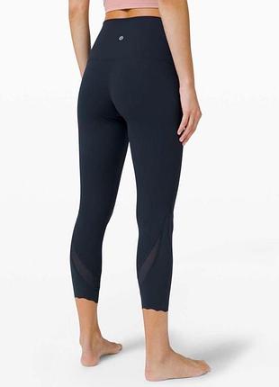 Комфортные чёрные капри lululemon wunder under