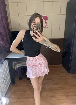 Розовая юбка