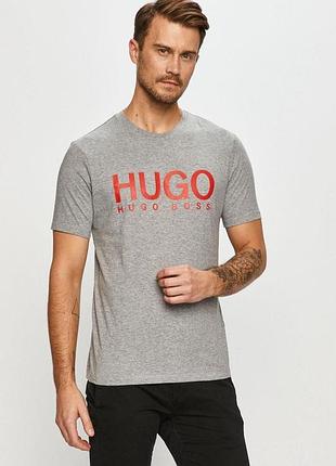 Футболка hugo