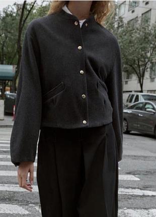 Zara бомбер сірий