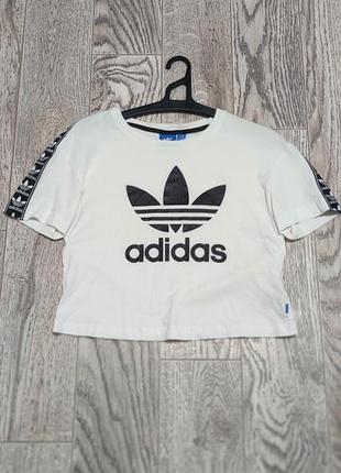 Білий топ від adidas
