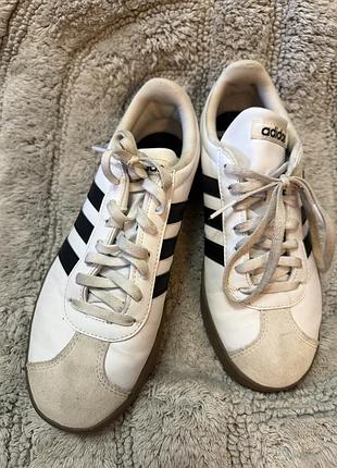Кросівки adidas 38 р.( уст 24 см,індонезія