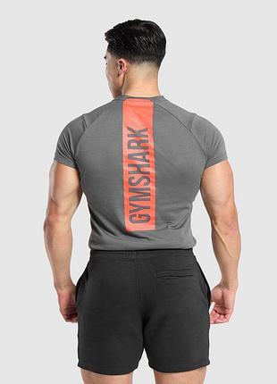 Чоловіча натуральна спортивна футболка графітового кольору від gymshark  розмір s нова оригінал