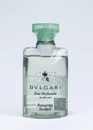 Bvlgari шампунь (green tea) 40 мл – мини-формат изысканного ухода, который мягко очищает волосы и наполняет их свежестью и лёгкостью.