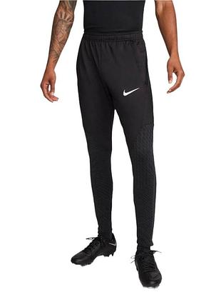 Чоловічі чорні спортивні штани від nike  розмір s