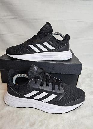 Кросівки adidas 38 розмір
