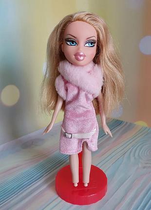 Лялька bratz fashion stylistz cloe (хлоя) від компанії mga entertainment