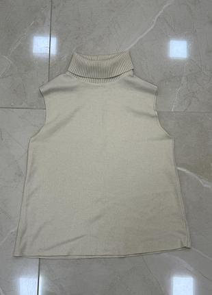 Топ з високим горлом zara